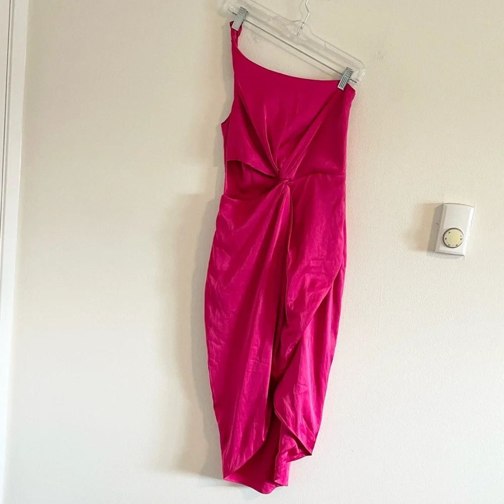 AMUR Deena Dress One Shoulder Midi Women’s 4 Cut Out Rosie Raspberry Hot Pink - Picture 6 of 13